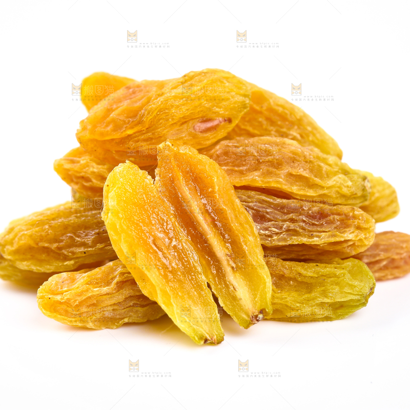 一堆新疆树上黄葡萄干