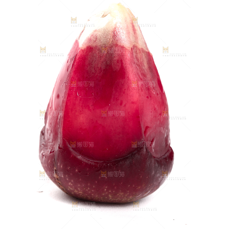白底上放着血藤果