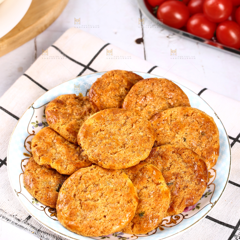 一盘广式鸡仔饼