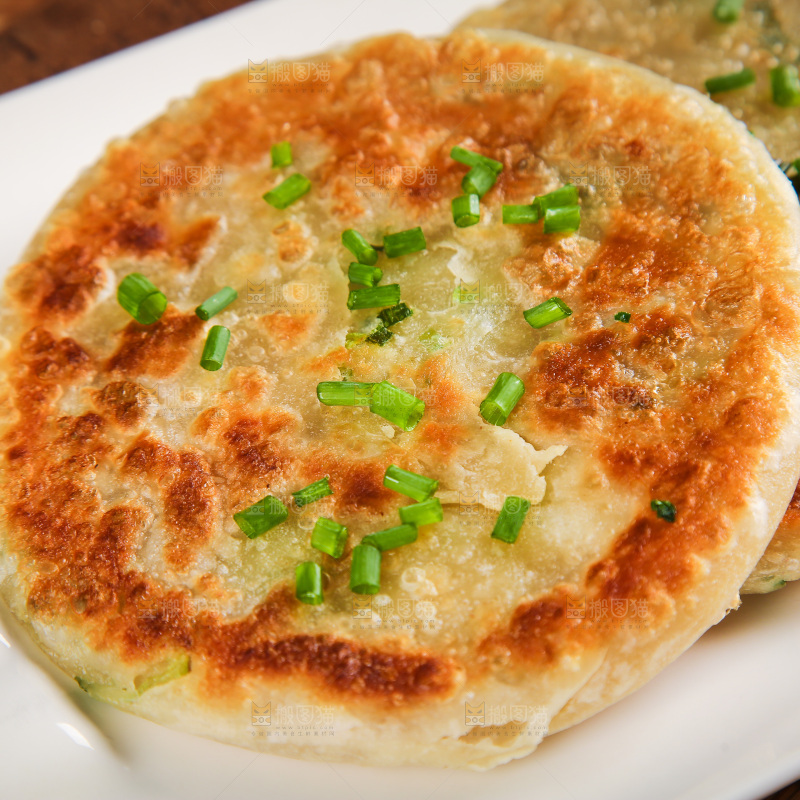 一盘香煎葱油饼
