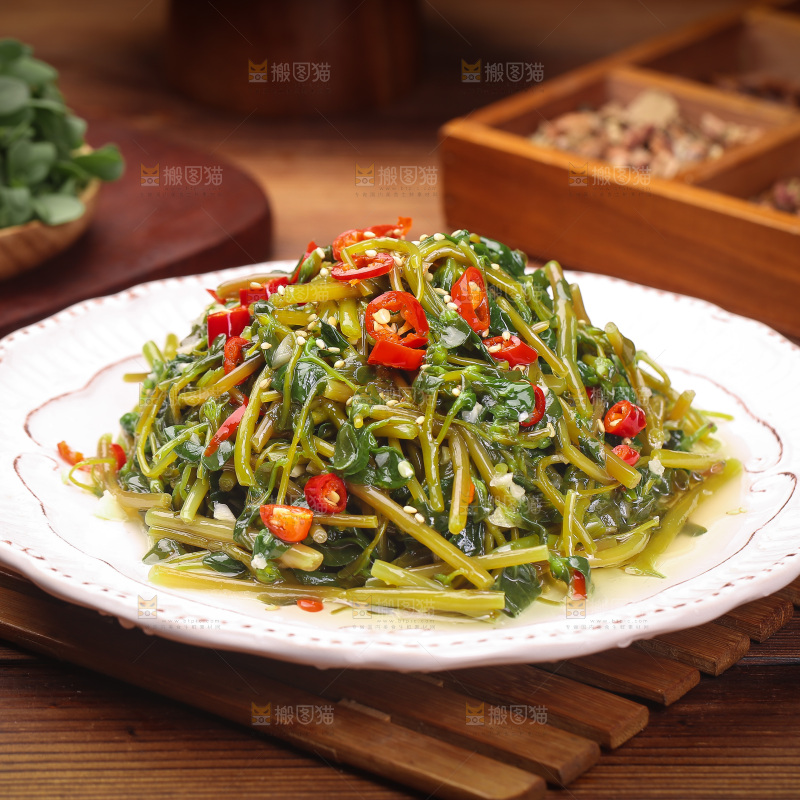 一盘蒜香马齿苋