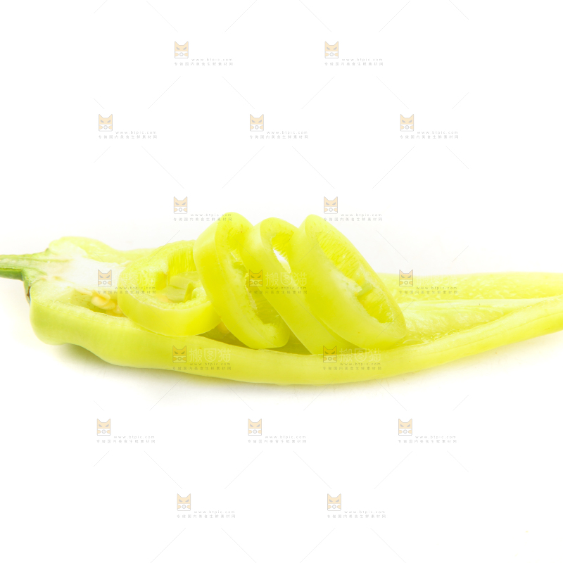 白底上的水果辣椒