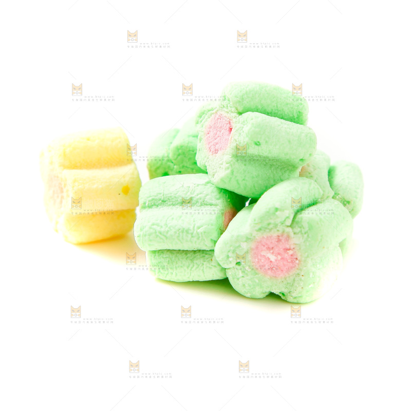 白底上的棉花糖