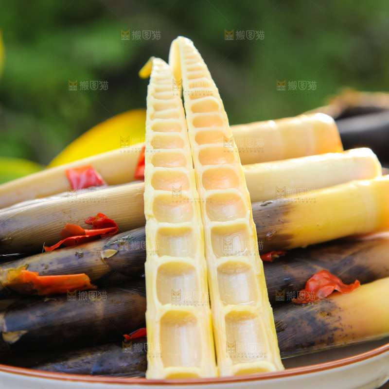 一盘香辣味手剥笋