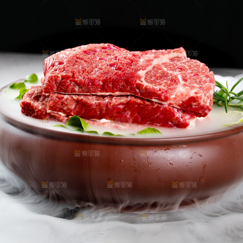 新鲜的牛腩肉