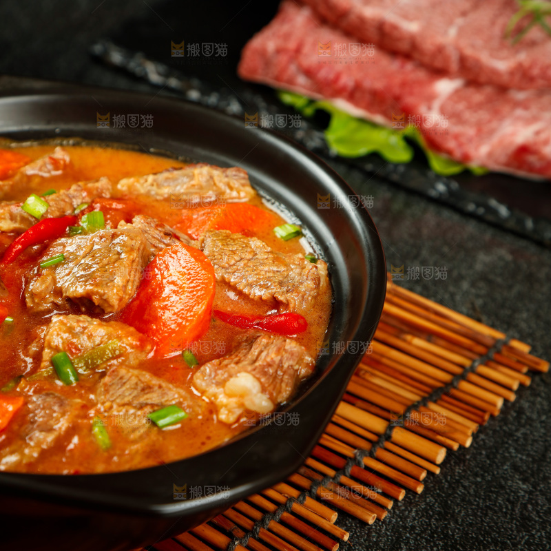 一锅胡萝卜炖牛腩