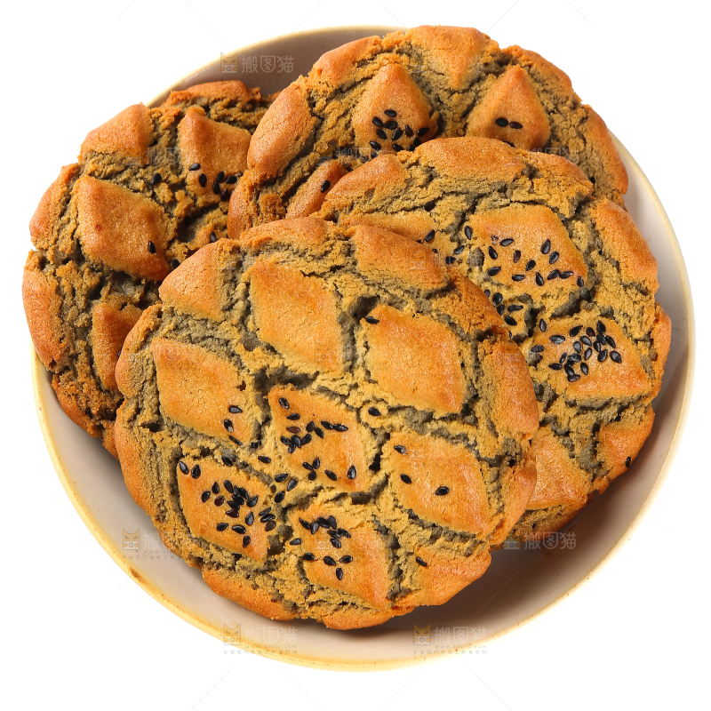 盘子里的铁棍山药桃酥