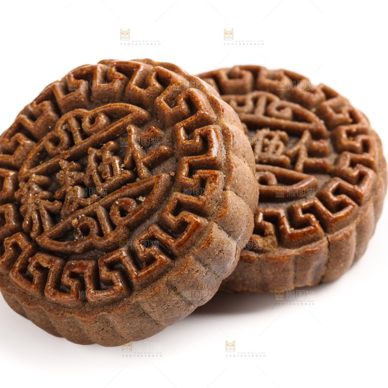白底上的荞麦五仁月饼