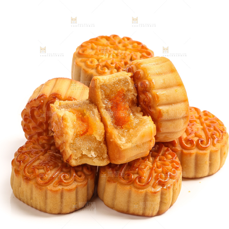 白底上的广式蛋黄月饼