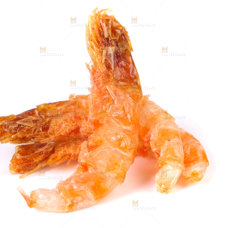 白底上放着红虾皮