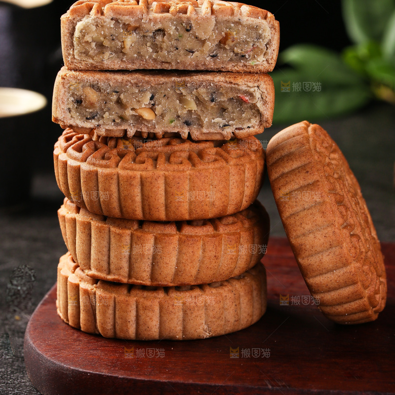 深底上的荞麦五仁月饼
