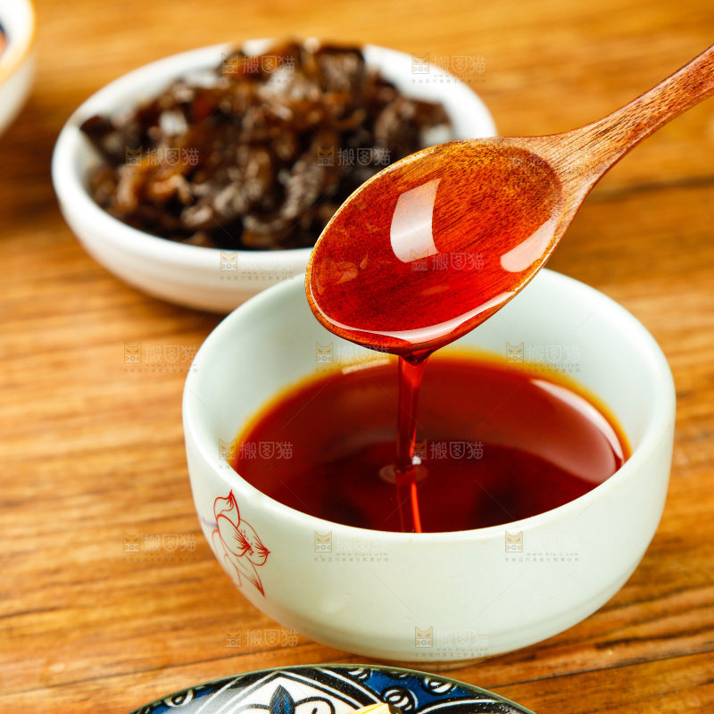勺子上的辣椒油
