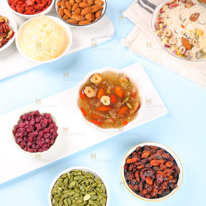 坚果银耳羹食材