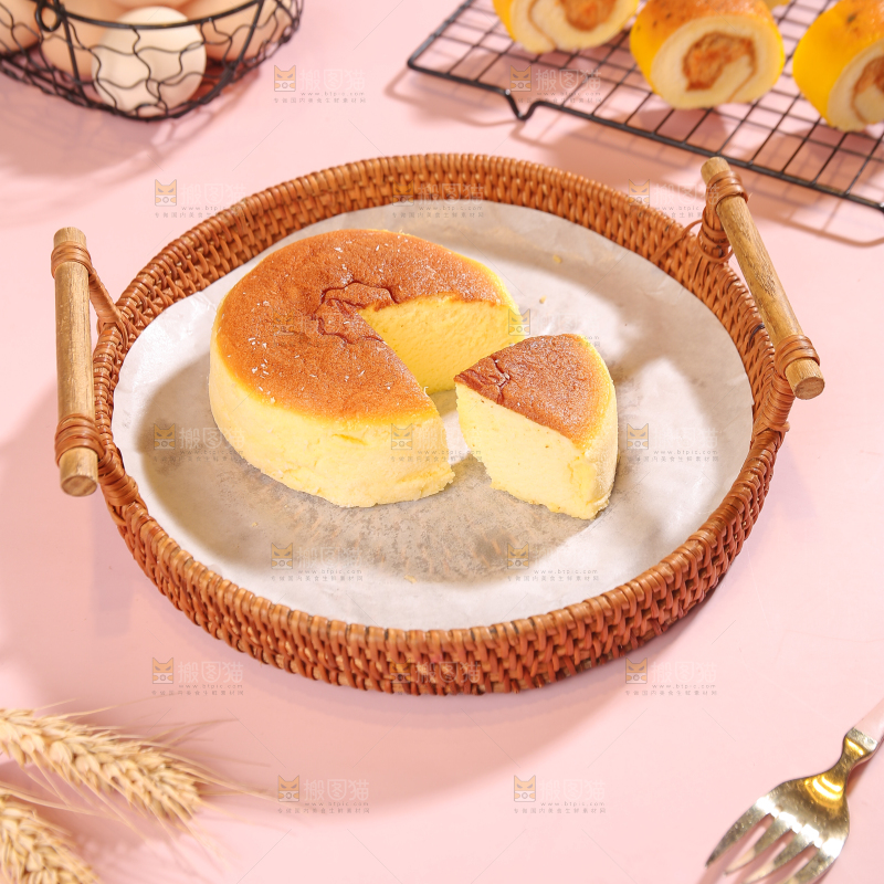 篮子里的芝士蛋糕