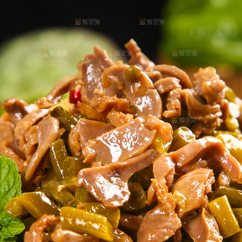 一盘酸豆角炒鸡胗
