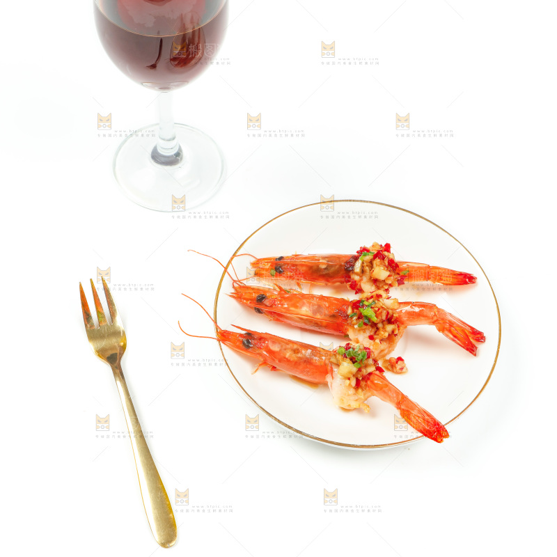 碟子里的蒜蓉虾