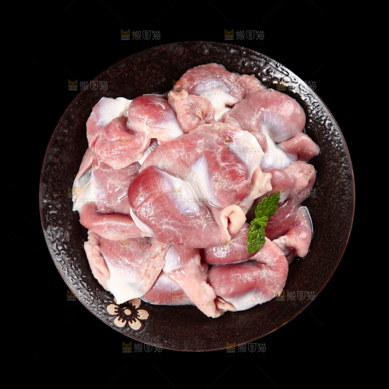 一盘生鲜鸡胗