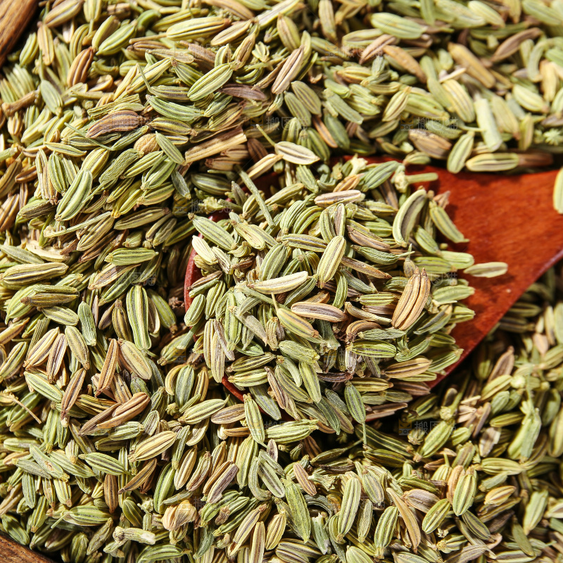木底上的小茴香籽