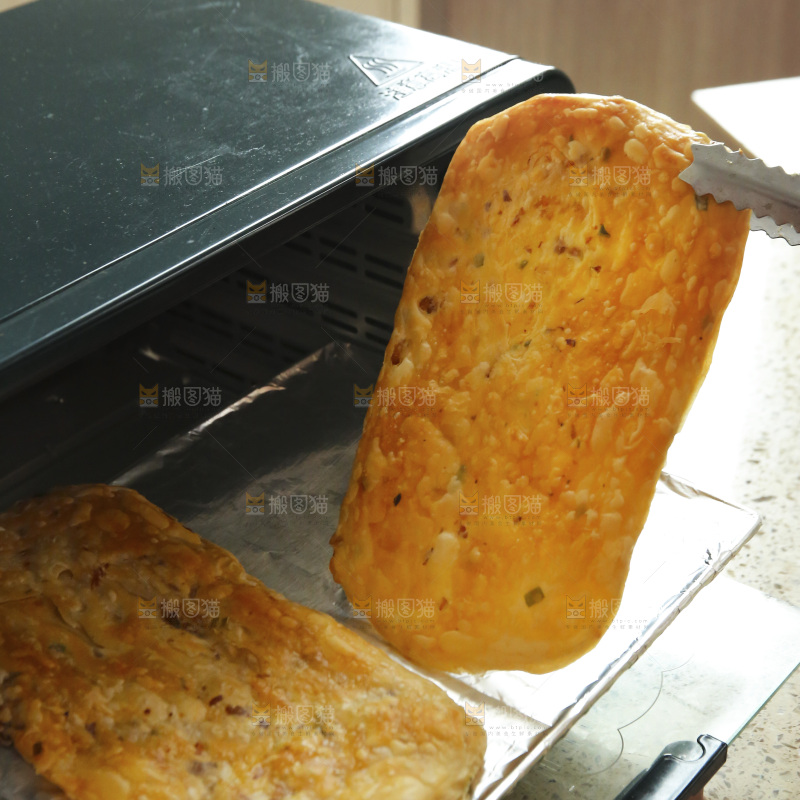 梅干菜锅盔制作