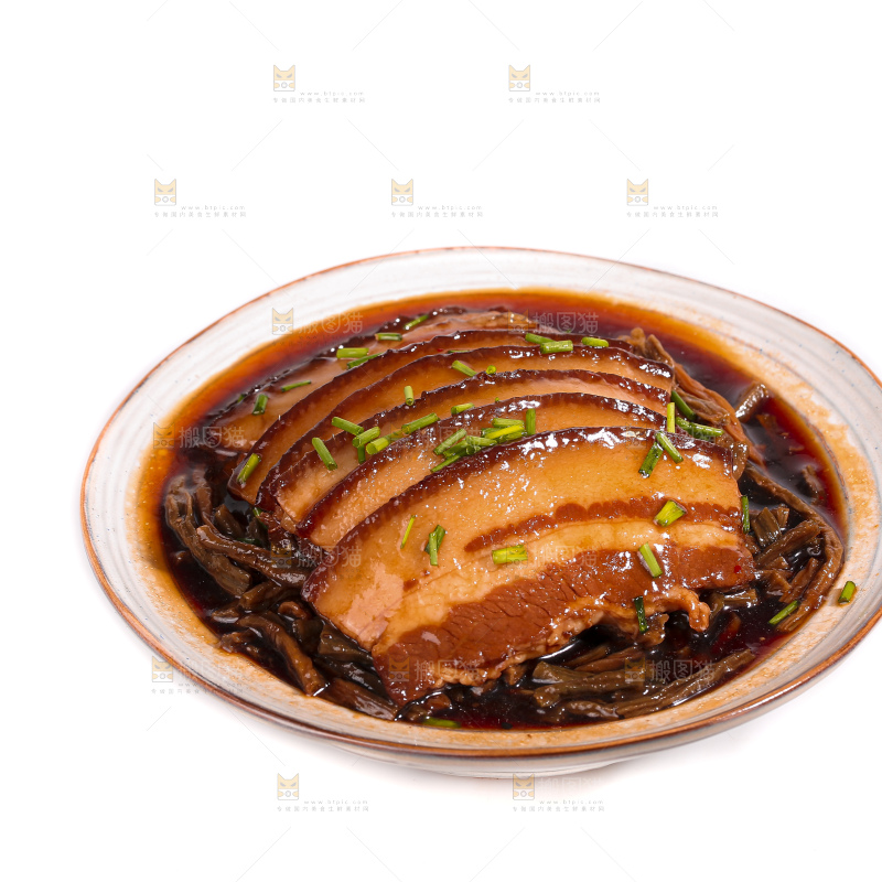 白底上的干豆角扣肉