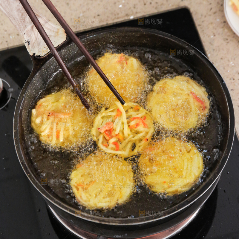 炸薯饼