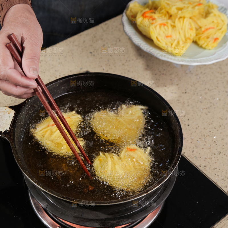 炸薯饼