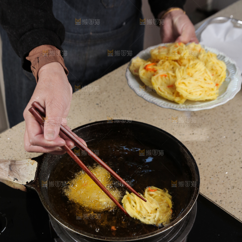 炸薯饼