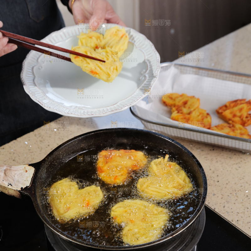 炸薯饼