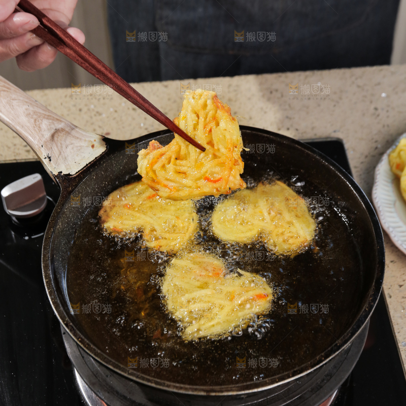 炸薯饼