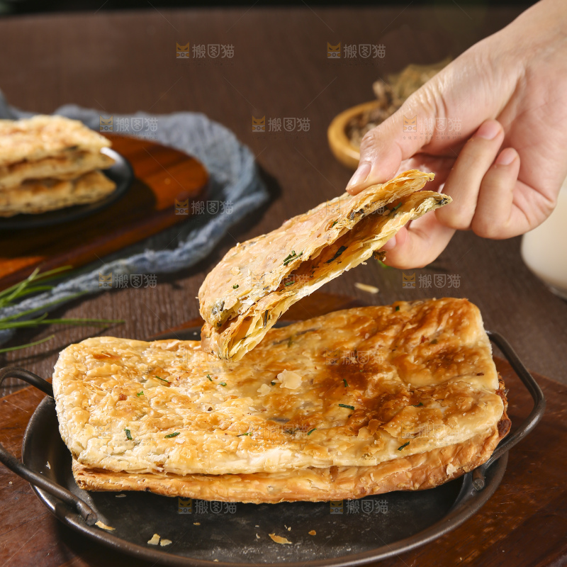 深底上的锅盔