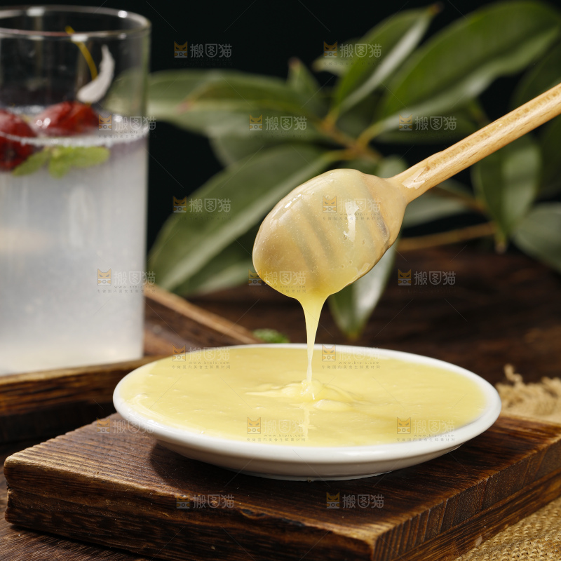 深底上的蜂王浆