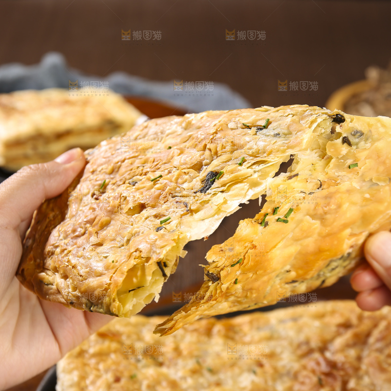 深底上的锅盔