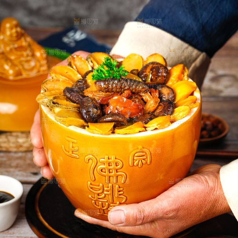 深底上的佛跳墙食材