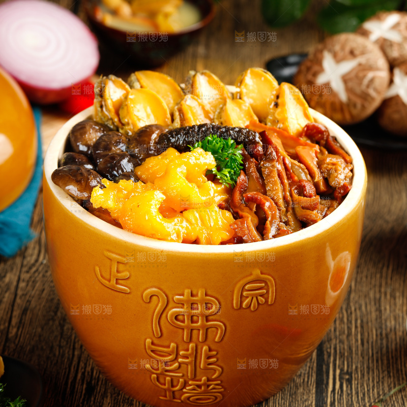 深底上的佛跳墙食材