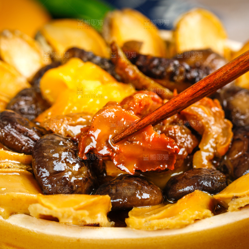 深底上的佛跳墙食材