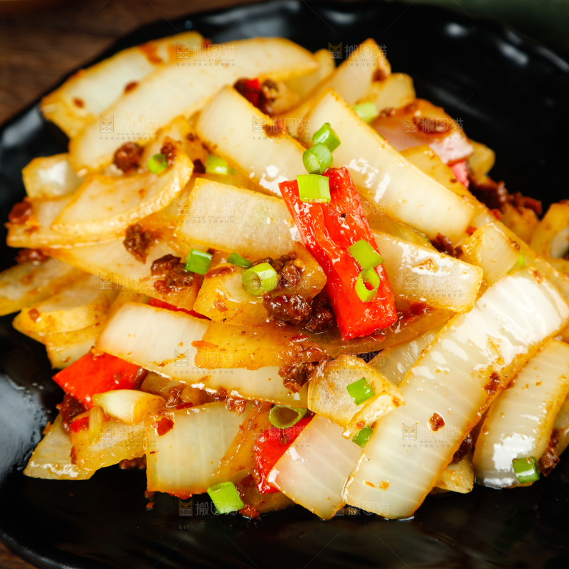 深底上的佛跳墙食材