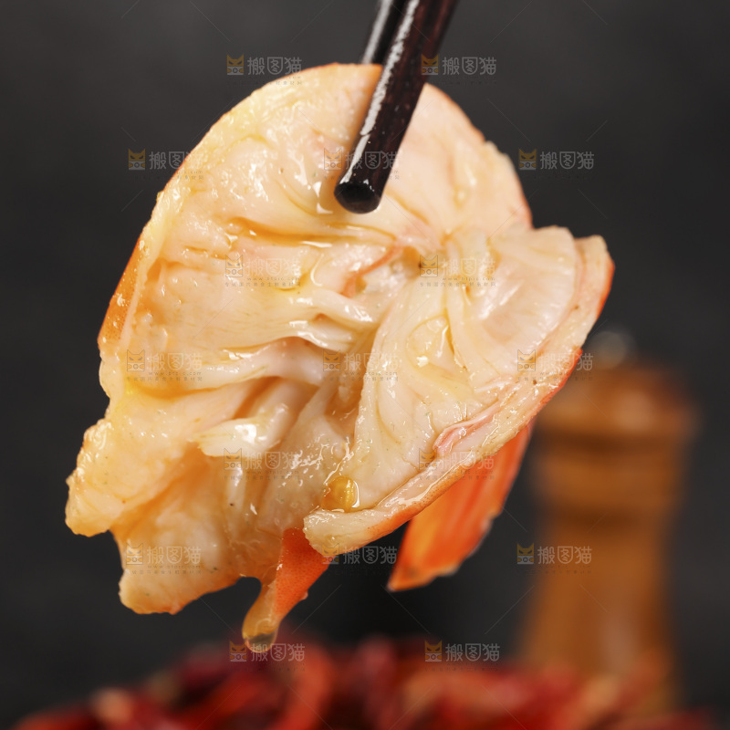 深底上的香辣大虾