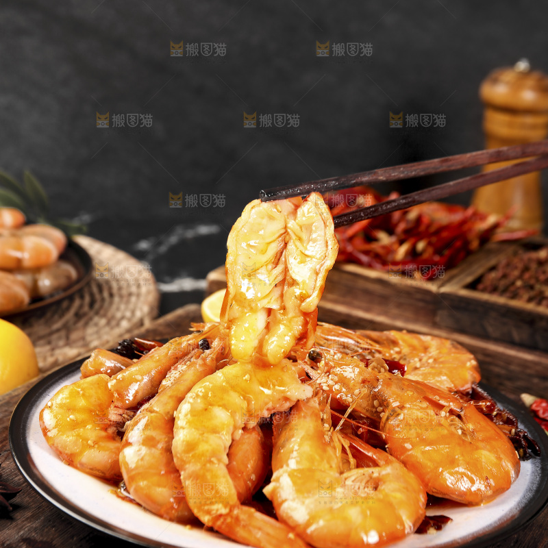 深底上的香辣大虾