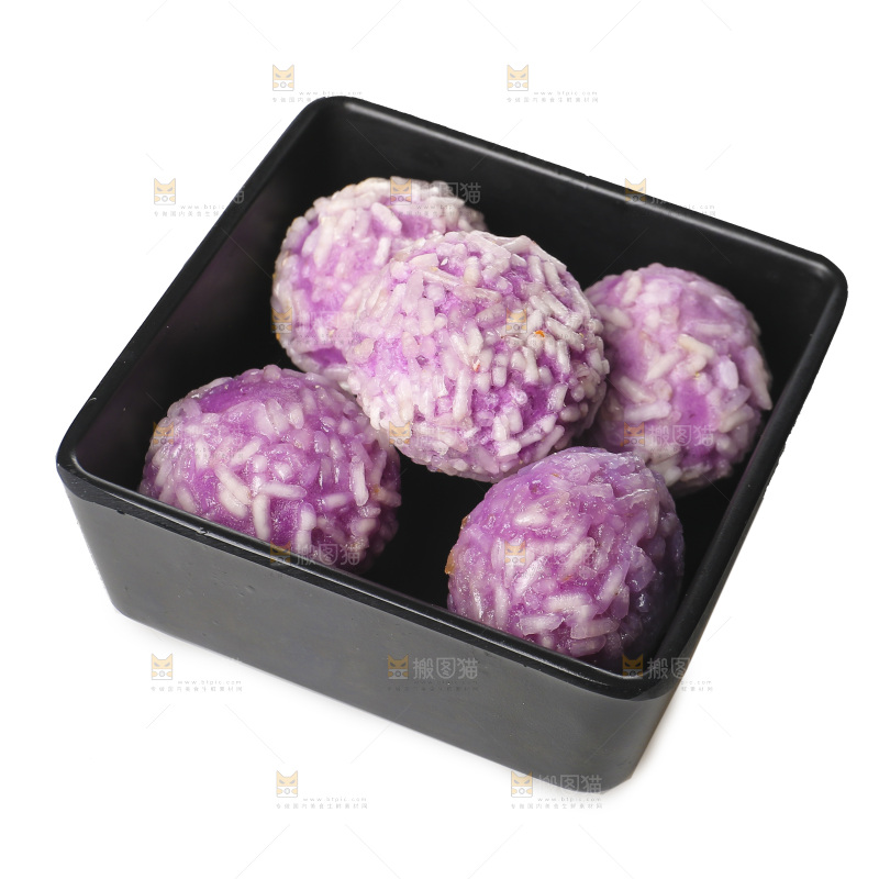 白底上的火锅丸子