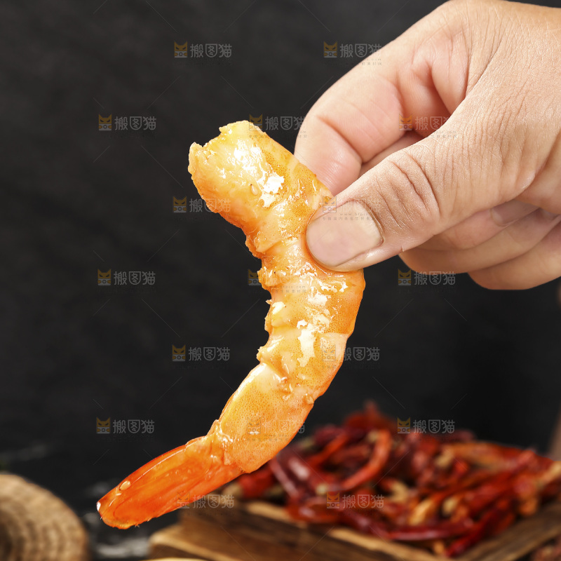 深底上的香辣大虾