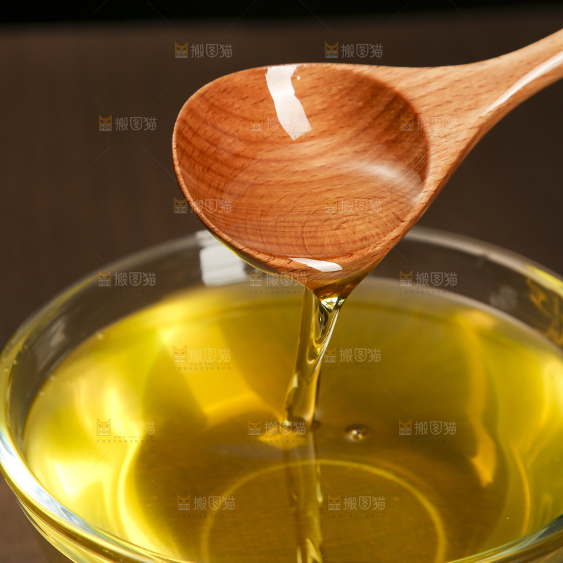 深底上的山茶油
