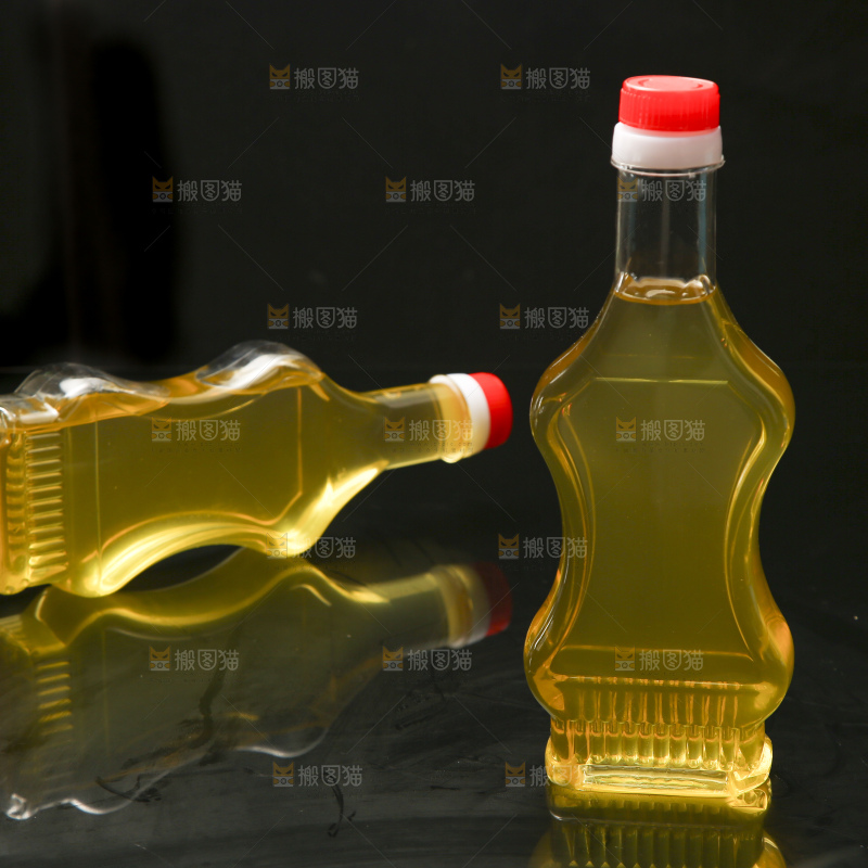 深底上的山茶油