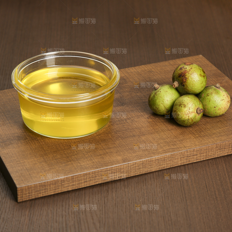 深底上的山茶油