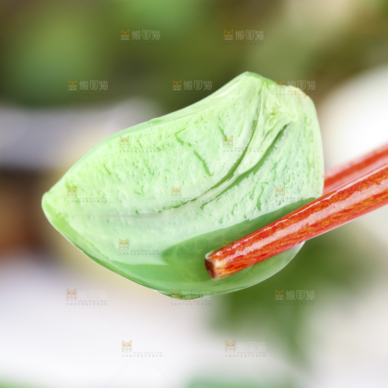 浅底上的腊八蒜