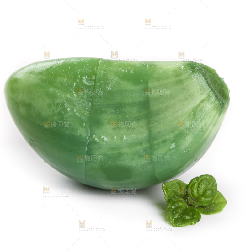 白底上的腊八蒜