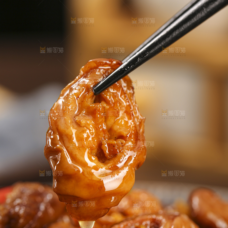 深底上的炒肥肠