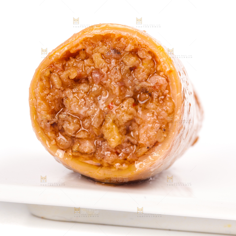 白底上的鱿鱼仔
