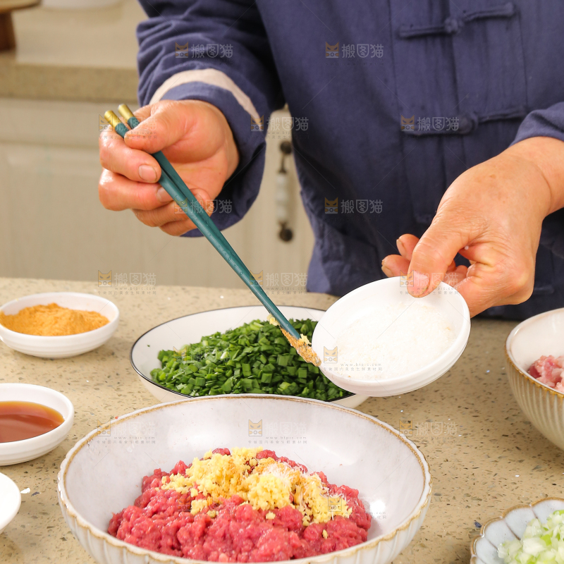 手工牛肉饺子制作