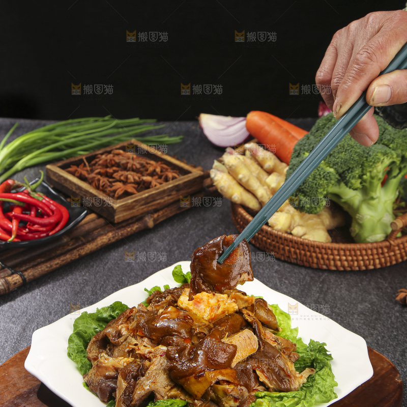 深底上的羊头肉