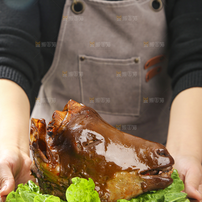 深底上的羊头肉